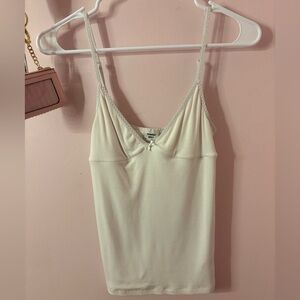Aritzia Sunday Best: White Tanktop🤍